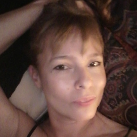 Meet your Posher, Mary - Picture 2 of 2